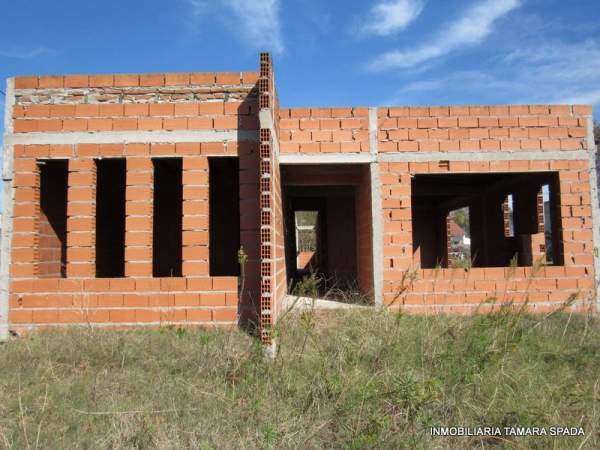 PROYECTO MODERNO Y ESPACIOSO — foto 2