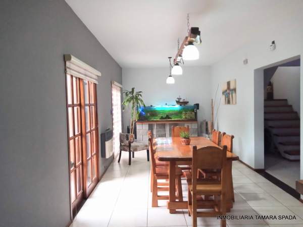 CASA MODERNA DE CATEGORÍA — foto 8