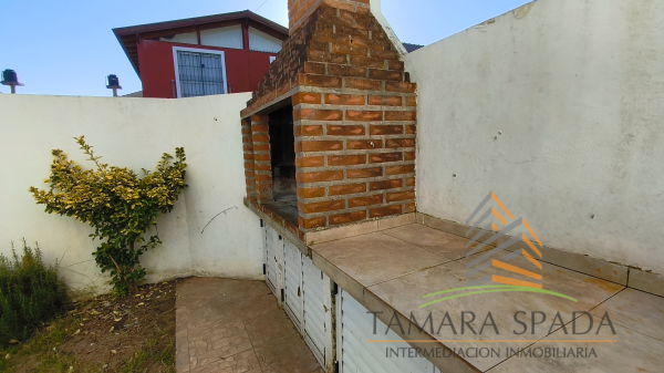 AMPLIO DUPLEX DE CUATRO AMBIENTES - 13