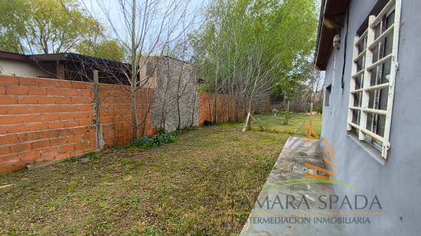 DOS UNIDADES SOLAS EN LOTE Y OTRO LOTE CONSTRUIDO A METROS DE AV. 79 - 16