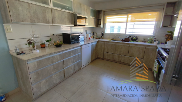 MODERNIDAD EN ZONA RESIDENCIAL — foto 8