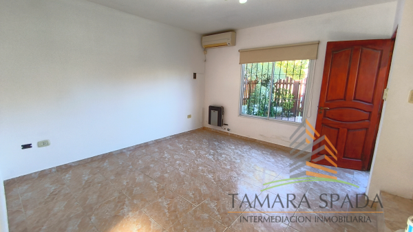 AMPLIO DUPLEX DE CUATRO AMBIENTES - 2
