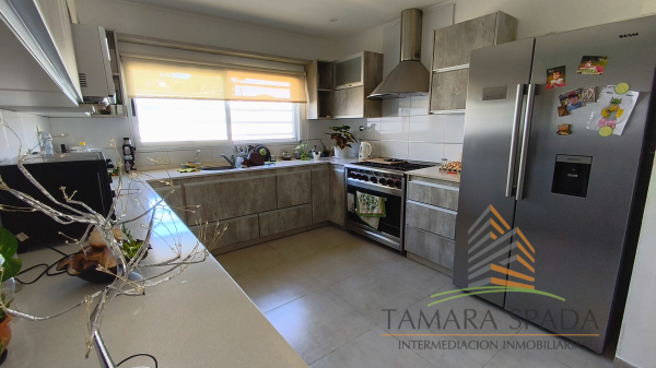 MODERNIDAD EN ZONA RESIDENCIAL — foto 7