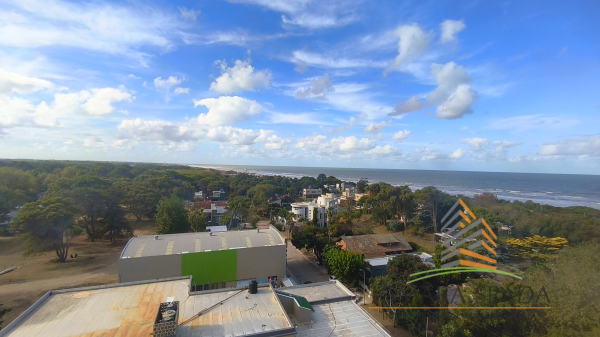 DEPARTAMENTO A DOS CUADRAS DEL MAR — foto 7