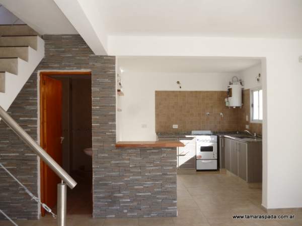 DUPLEX DE CATEGORIA - ACEPTA PERMUTA — foto 3