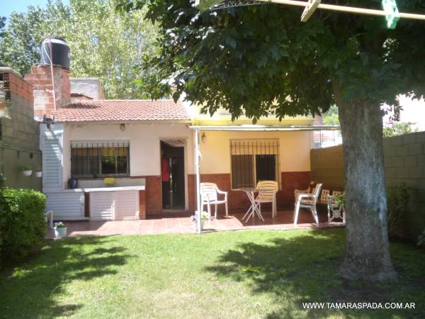 CASA CON PARQUE — foto 12