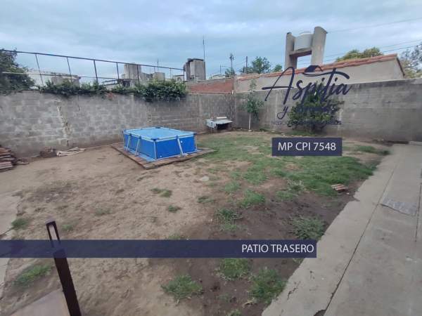 VENTA Casa 3 dormitorios Villa Cornú Anexo Córdoba — foto 11