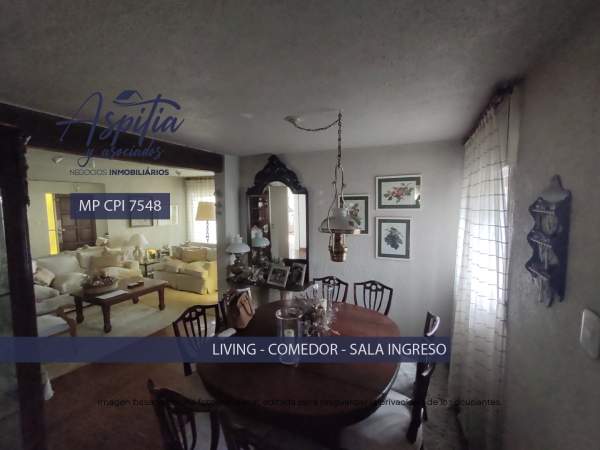 VENTA Casa 5 dormitorios con quincho y cochera en Poeta Lugones — foto 2