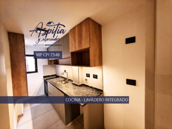 VENTA Departamento 2 dormitorios renovado con balcón en Nueva Córdoba - 3