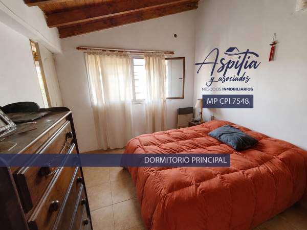 VENTA Casa apta crédito de 3 dormitorios con cochera y patio en Nuevo Poeta Lugones — foto 7