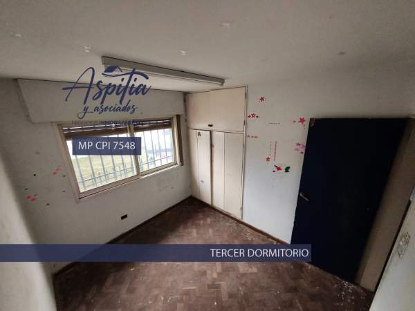 VENTA Casa 4 dormitorios con cochera y quincho en Bajo Palermo — foto 5