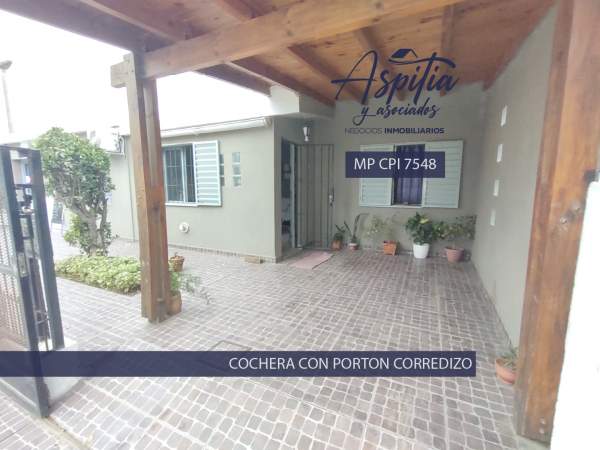 VENTA Casa 3 dormitorios Villa Cornú Anexo Córdoba — foto 9
