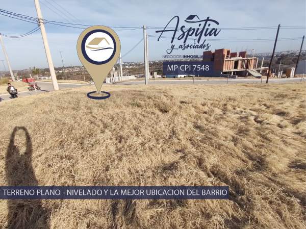 VENTA Lote 300 m² en esquina con todos los servicios – Balcones del Este — foto 4