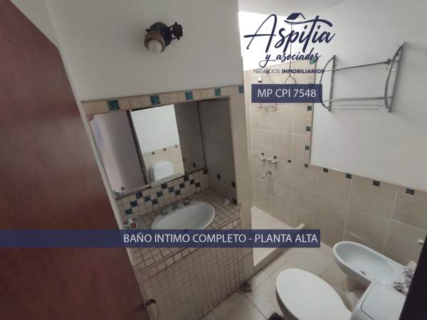 VENTA Casa apta crédito de 3 dormitorios con cochera y patio en Nuevo Poeta Lugones — foto 10