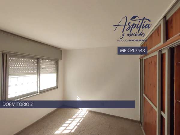 VENTA de casa de 3 dormitorios con patio y cochera en Los Granados Córdoba — foto 6