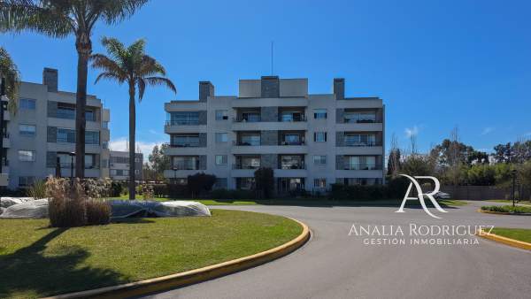 ALQUILER ANUAL, TEMPORARIO O VACACIONAL | 2 AMBIENTES CON JARDÍN Y PARRILLA | AMOBLADO | LAGOON PILAR — foto 3