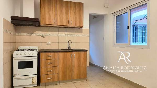 ALQUILER – DEPARTAMENTO TIPO PH - 2 AMBIENTES CON PATIO - BOULOGNE CENTRO - 3
