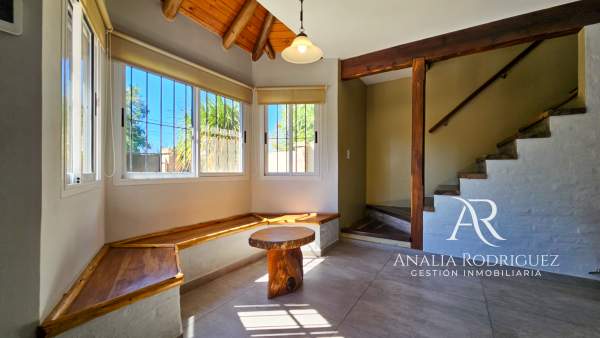 VENTA - CASA DE 4 AMBIENTES SOBRE LOTE DE 573 m² - PILETA, DEPENDENCIA, GRAN PARQUE Y COCHERAS – BELEN DE ESCOBAR — foto 10