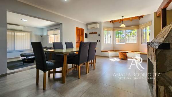 VENTA - CASA DE 4 AMBIENTES SOBRE LOTE DE 573 m² - PILETA, DEPENDENCIA, GRAN PARQUE Y COCHERAS – BELEN DE ESCOBAR — foto 8