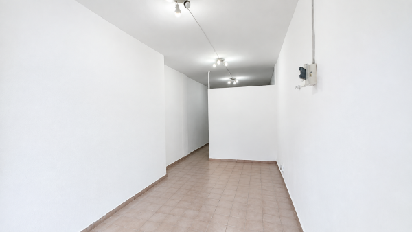 Local Comercial a 30 mts del Banco Nación, Villa Bosch!! — foto 4