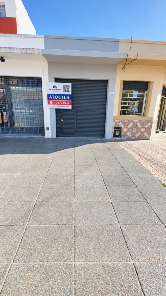 Local Comercial a 30 mts del Banco Nación, Villa Bosch!! — foto 2
