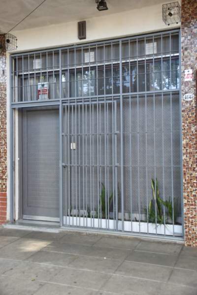 Local comercial en Caseros, imperdible!!