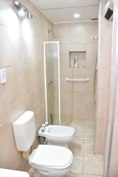 Local comercial en Caseros, imperdible!! - 10