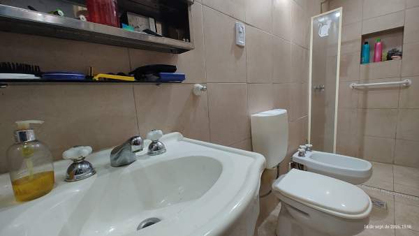 Local comercial en Caseros, imperdible!! - 11