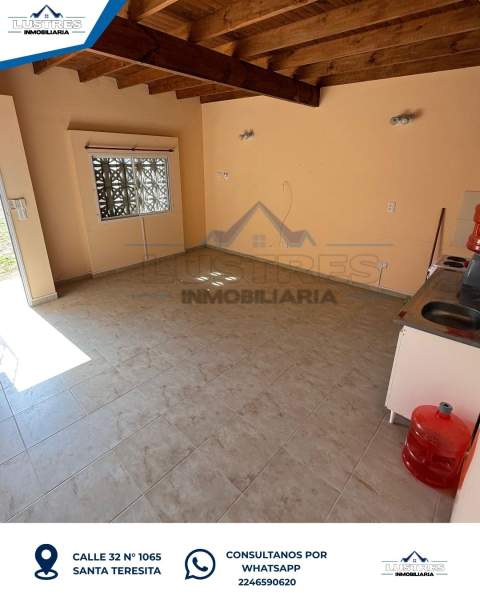 CASA CON AMPLIO LOTE EN VENTA, MAR DEL TUYU - 3