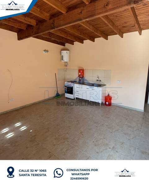 CASA CON AMPLIO LOTE EN VENTA, MAR DEL TUYU - 5