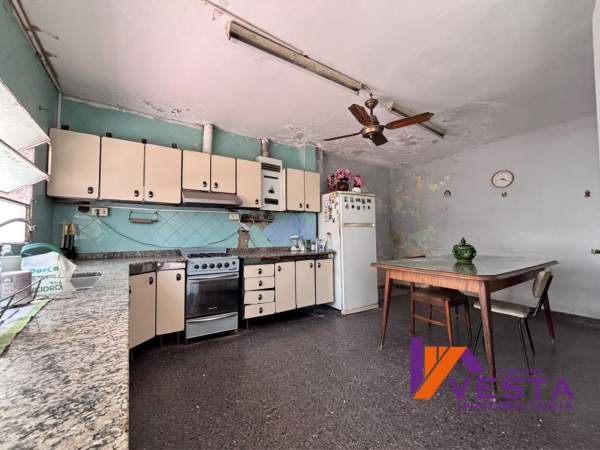 CASA EN VENTA-NECOCHEA AL 500- MACROCENTRO - 16