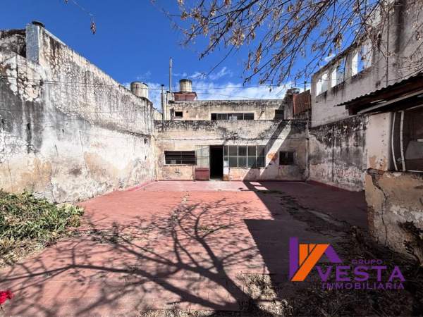 CASA EN VENTA-NECOCHEA AL 500- MACROCENTRO - 26