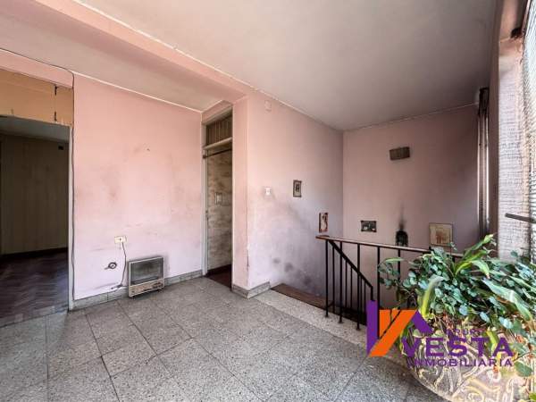 CASA EN VENTA-NECOCHEA AL 500- MACROCENTRO - 31
