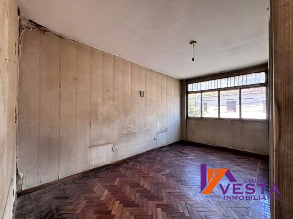 CASA EN VENTA-NECOCHEA AL 500- MACROCENTRO - 36