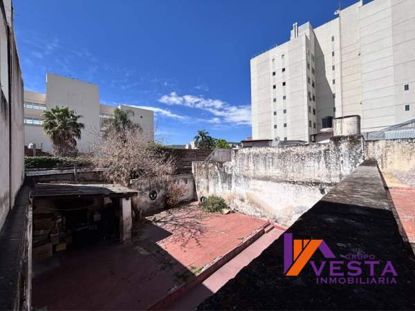 CASA EN VENTA-NECOCHEA AL 500- MACROCENTRO - 44