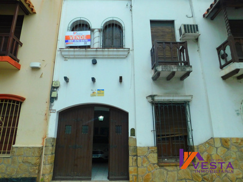 Ph En Venta- Macrocentro-Sarmiento Al 400 - 2