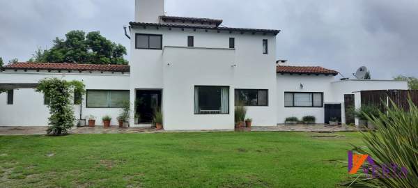 Oportunidad: Casa Familiar en Club de Campo Capiasú, SALTA ZONA SUR — foto 3