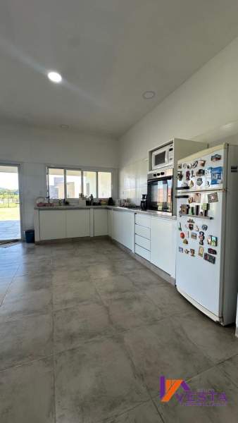 LOS OLMOS-CASA-VENTA-4 DORMITORIOS-CERRILLOS-SALTA — foto 4