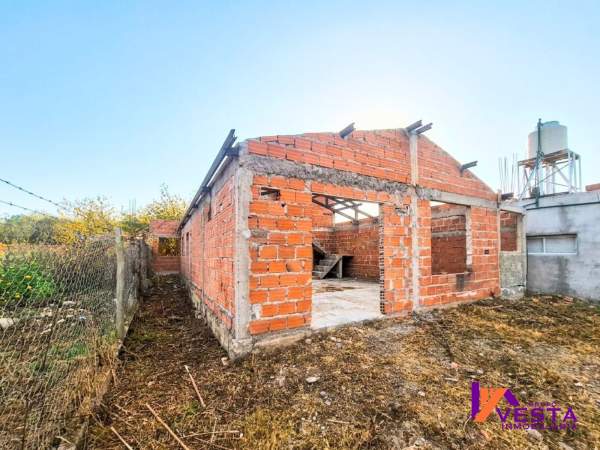 LA SILLETA-CASA A TERMINAR-VENTA- RUTA 51-SALTA — foto 4
