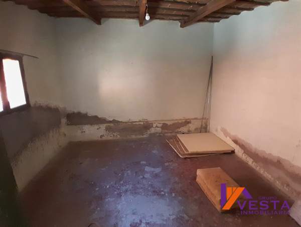 Villa Soledad-Casa A Demoler-Venta- Francisco G. Arias al 1300-salta — foto 5