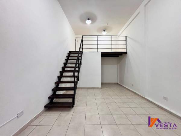 LOCAL COMERCIAL EN ALQUILER MACROCENTRO 12 DE OCTUBRE AL 500 — foto 4
