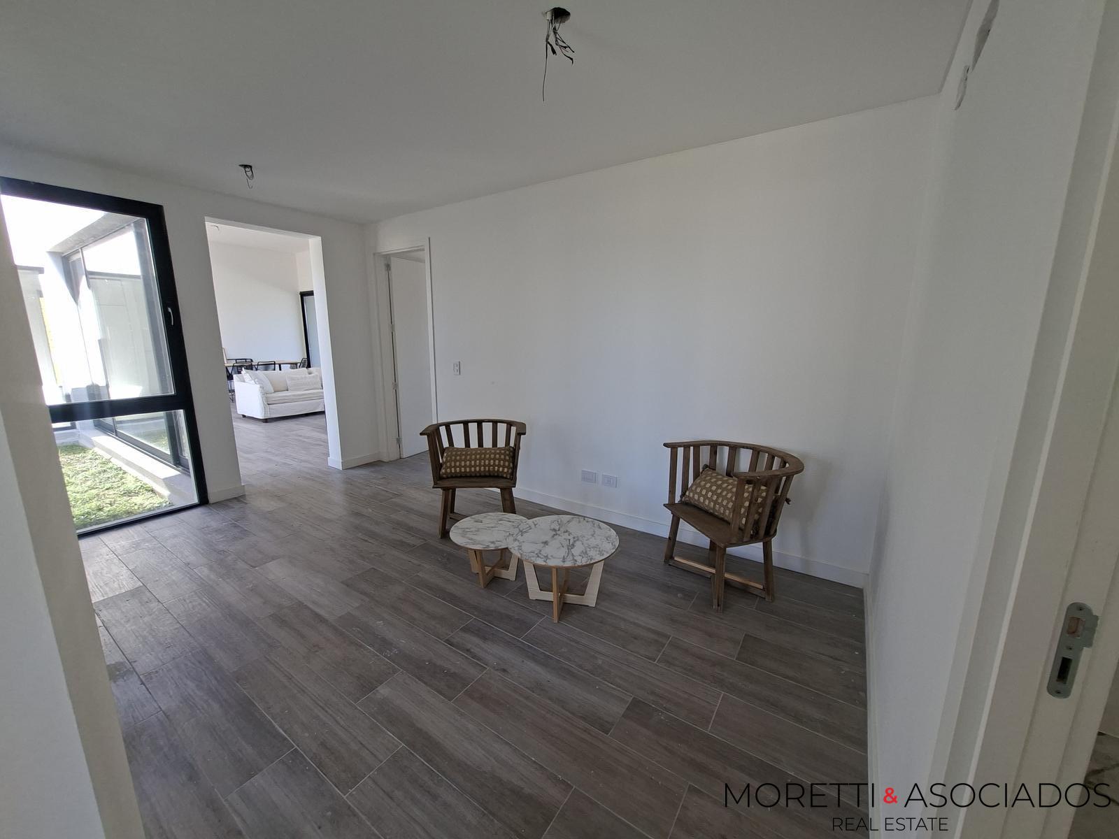 Casa a estrenar al Rio con amarra propia excelentes terminaciones — foto 12