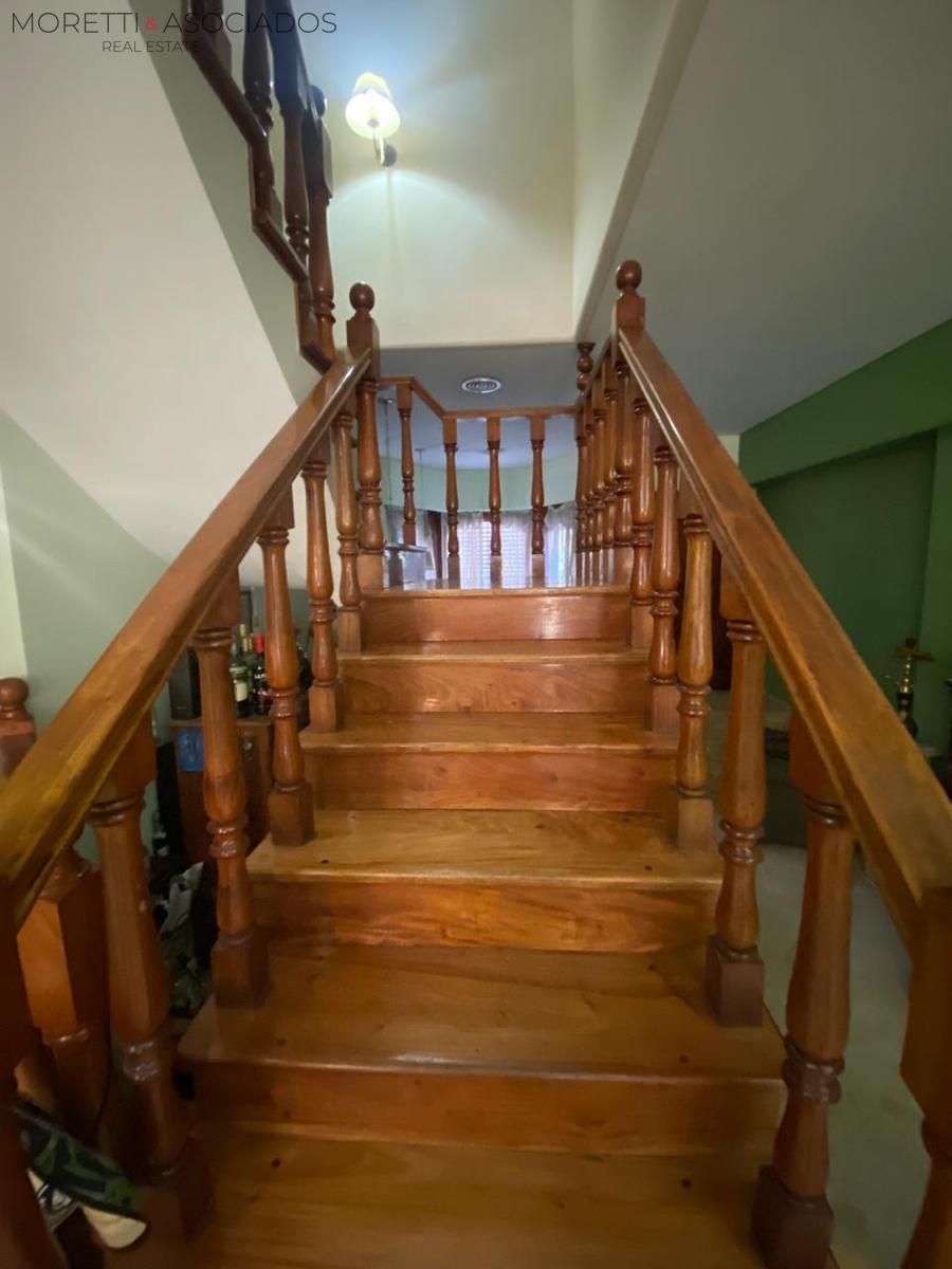 Casa a la venta en Lomas Del Mirador 7 ambientes- Ideal Familia Numerosa - 8