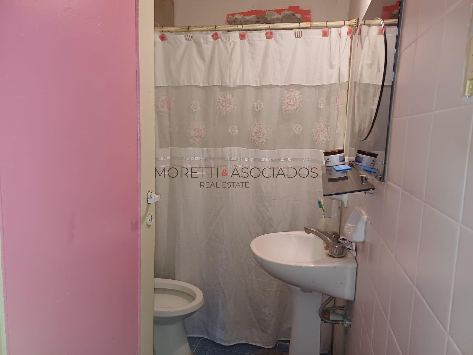 Casa en Hurlingham Para Reciclar - 10