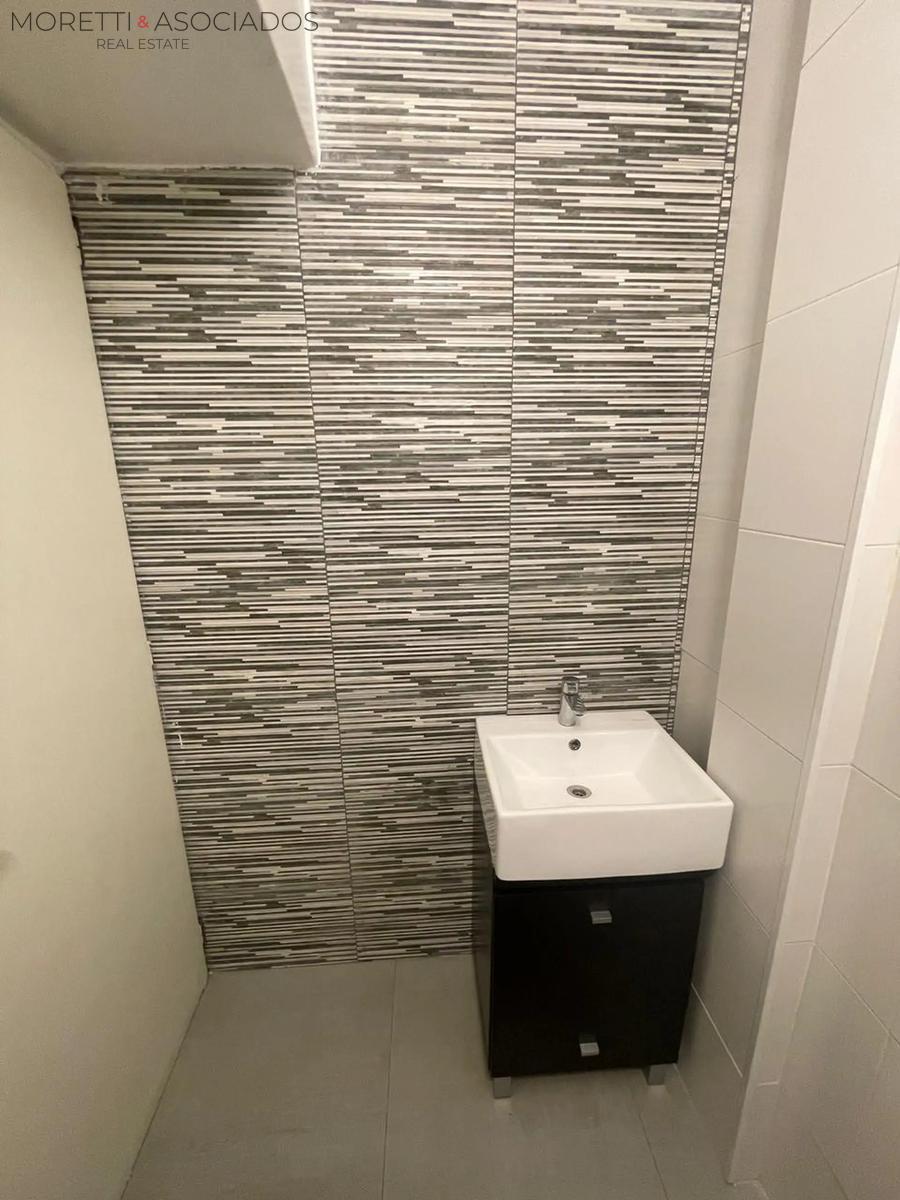 Local oficina en venta de 120mts en Haedo - 9