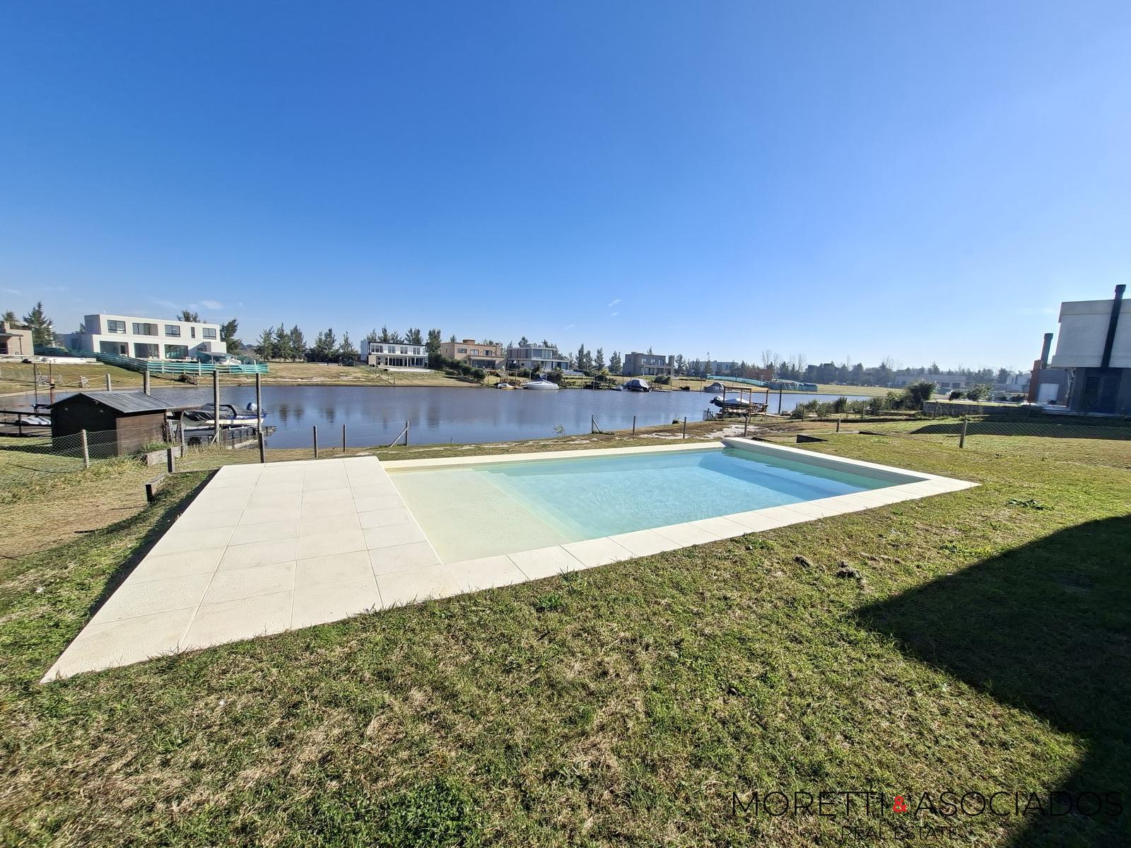 Casa a estrenar al Rio con amarra propia excelentes terminaciones — foto 7