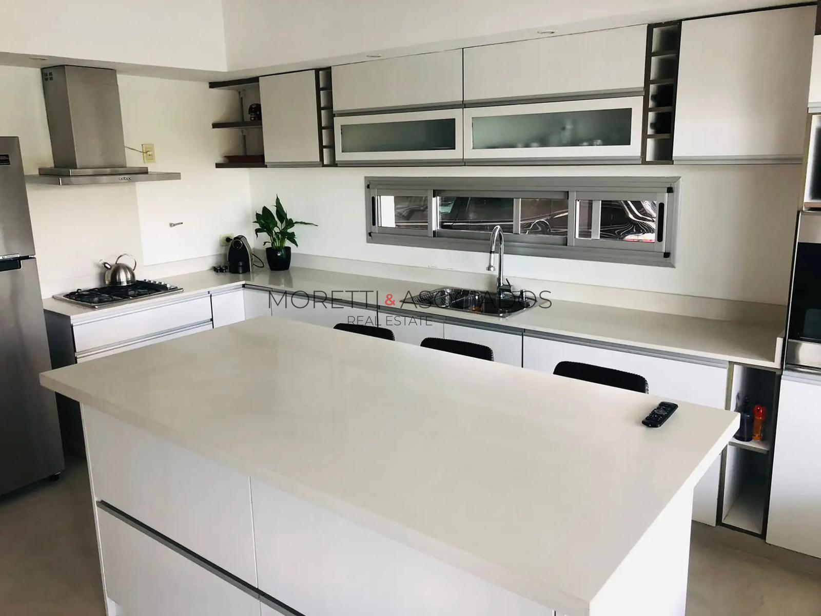 Casa en Tigre ALQUILER PERMANENTE A LA LAGUNA – CASA AMOBLADA EN SANTA CLARA, VILLANUEVA — foto 4