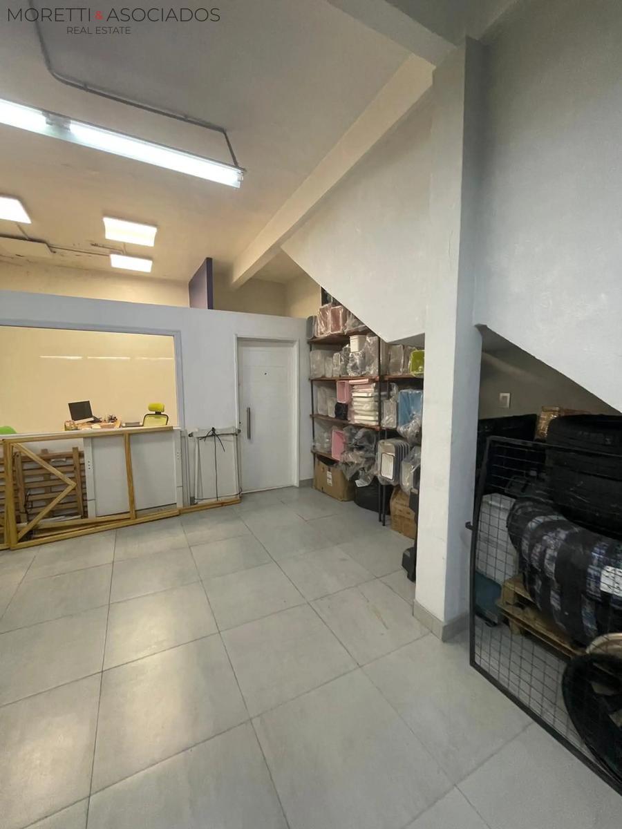 Local oficina en venta de 120mts en Haedo - 23