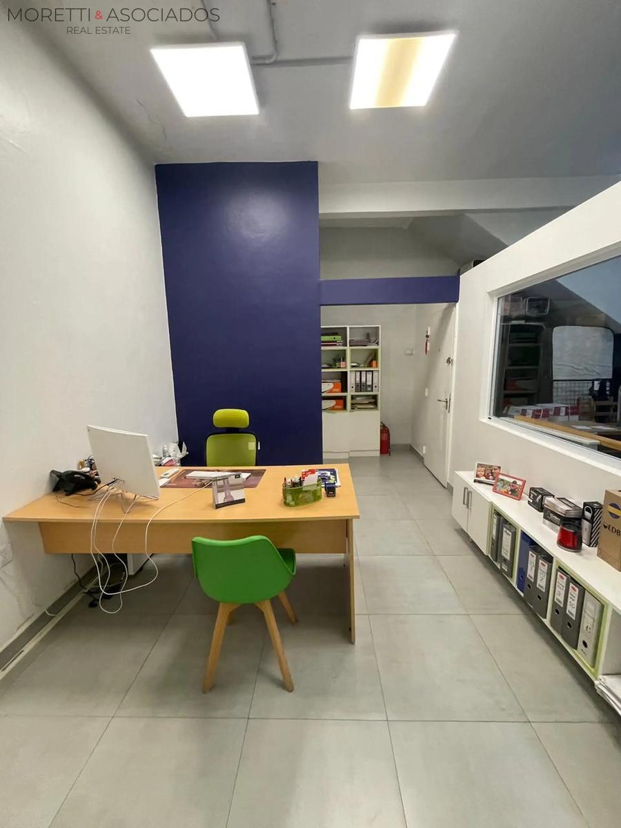 Local oficina en venta de 120mts en Haedo - 7