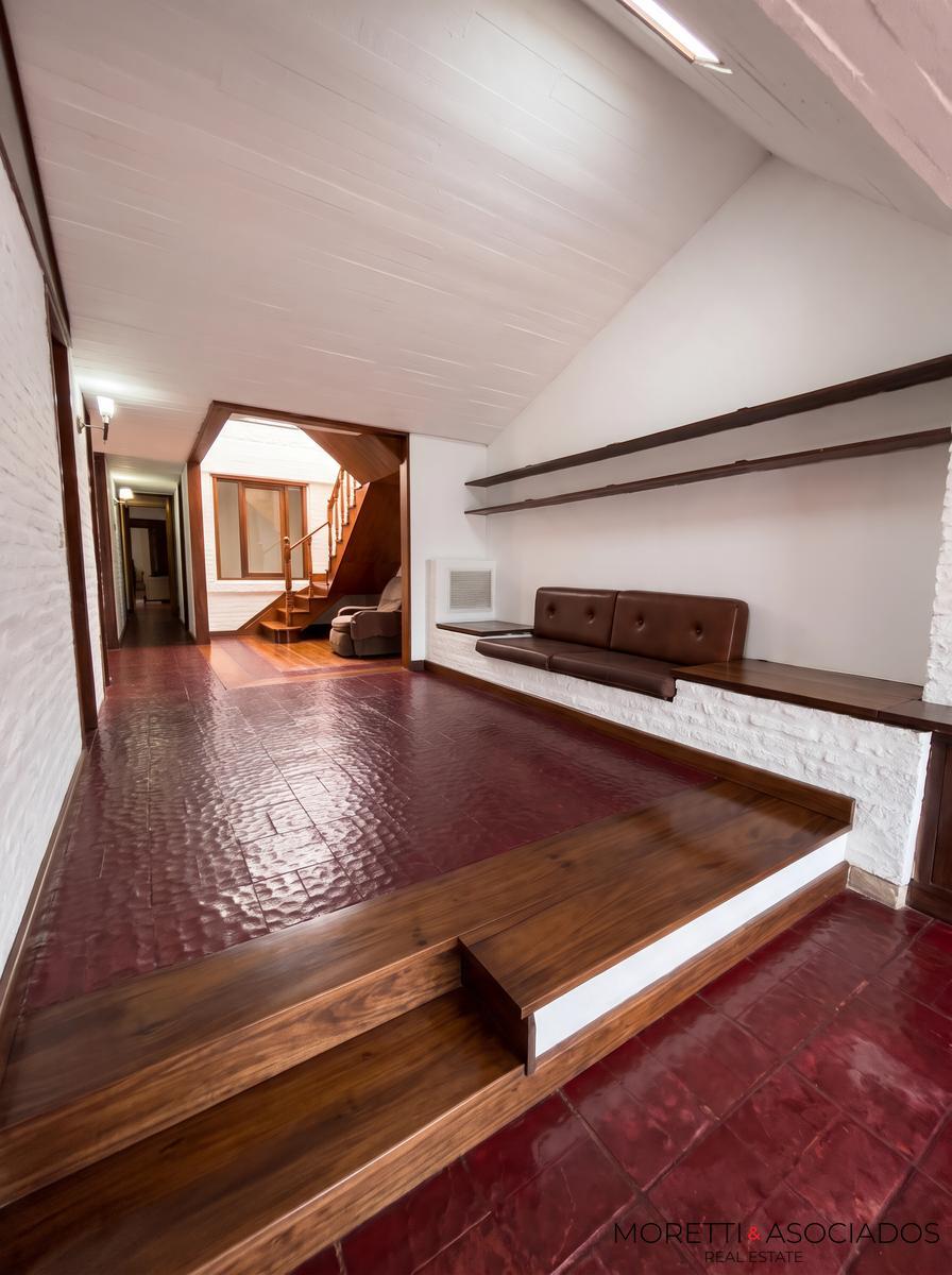 Excepcional Casa en Ramos Mejia lote de 10 x 58 piscina quincho — foto 6